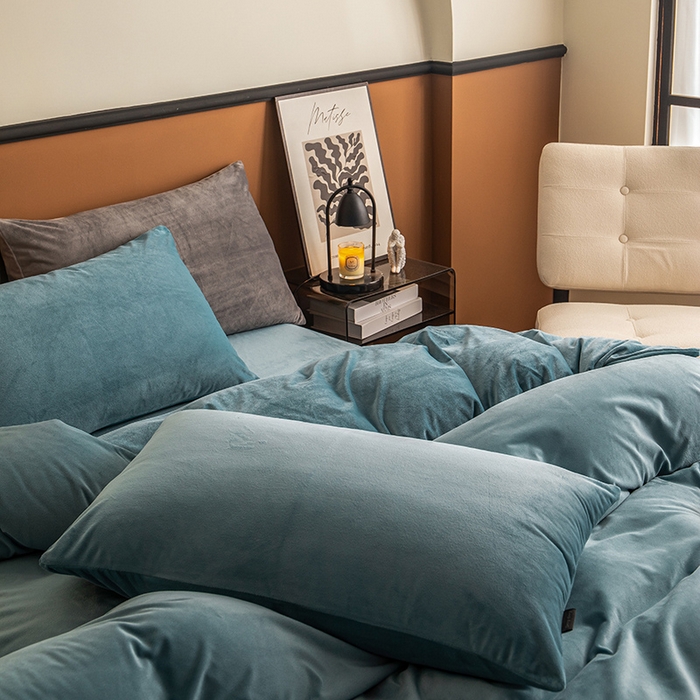 91家纺网 家纺一手货源 找家纺 蓝梦 2025新款A类加厚保暖纯色双拼婴儿绒宝宝绒四件套 宝石蓝