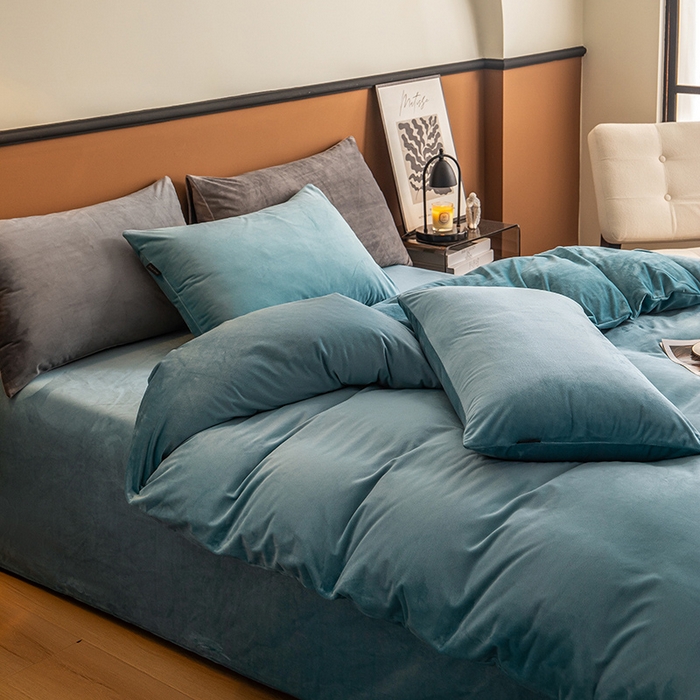 91家纺网 家纺一手货源 找家纺 蓝梦 2025新款A类加厚保暖纯色双拼婴儿绒宝宝绒四件套 宝石蓝