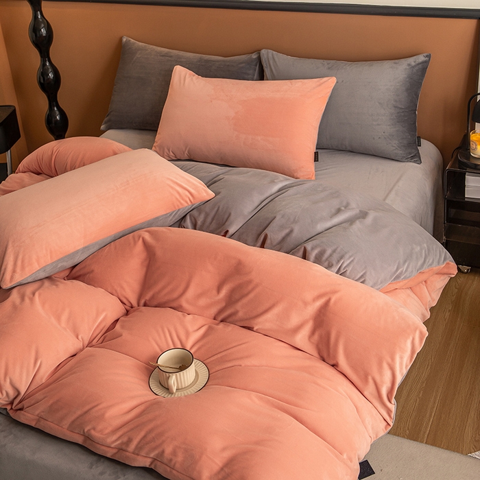 91家纺网 家纺一手货源 找家纺 蓝梦 2025新款A类加厚保暖纯色双拼婴儿绒宝宝绒四件套 婴儿粉+时尚灰