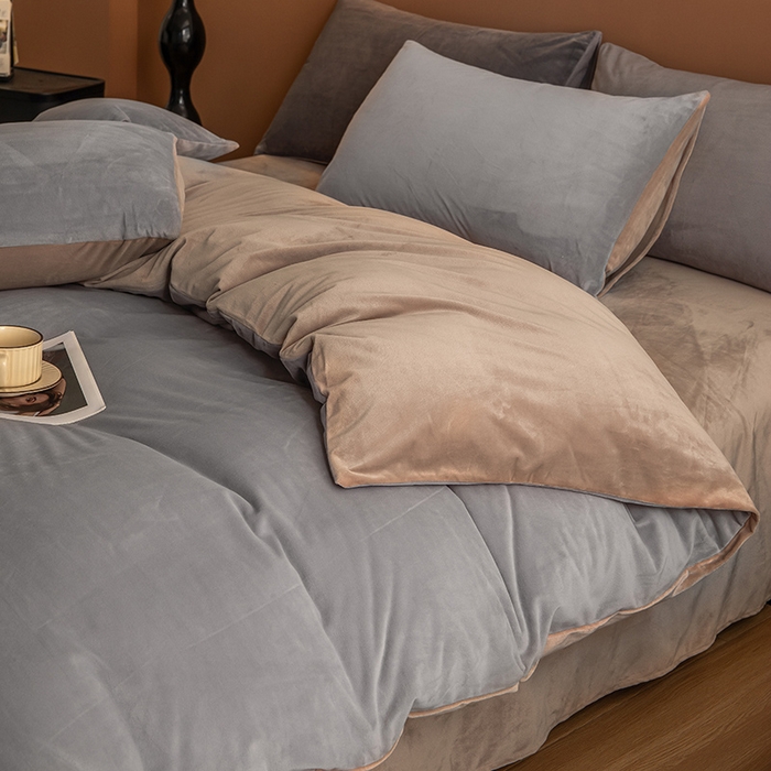 91家纺网 家纺一手货源 找家纺 蓝梦 2025新款A类加厚保暖纯色双拼婴儿绒宝宝绒四件套 时尚灰+奶咖