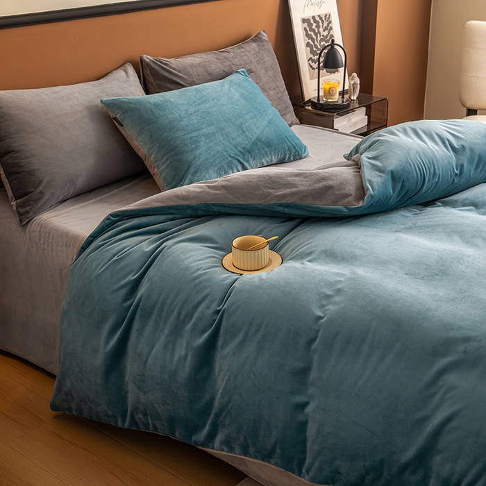 91家纺网 家纺一手货源 找家纺 蓝梦 2025新款A类加厚保暖纯色双拼婴儿绒宝宝绒四件套 宝石蓝+时尚灰