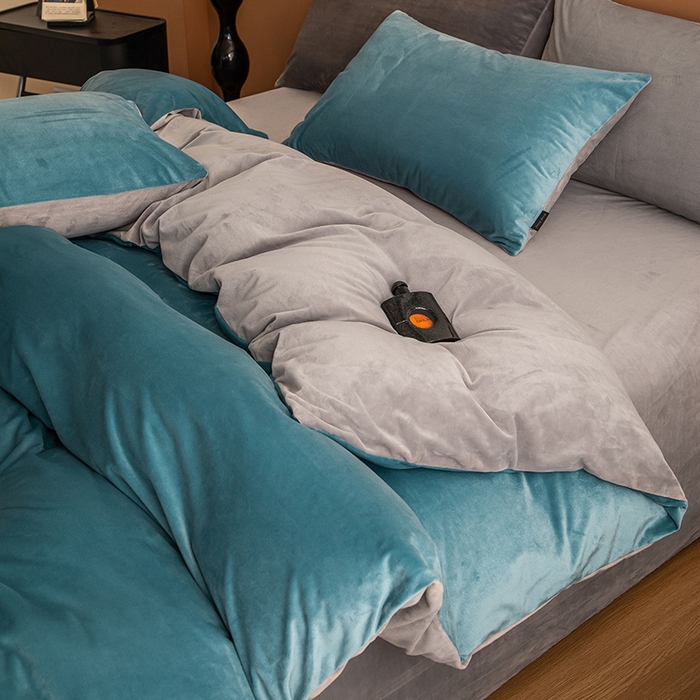 91家纺网 家纺一手货源 找家纺 蓝梦 2025新款A类加厚保暖纯色双拼婴儿绒宝宝绒四件套 宝石蓝+时尚灰