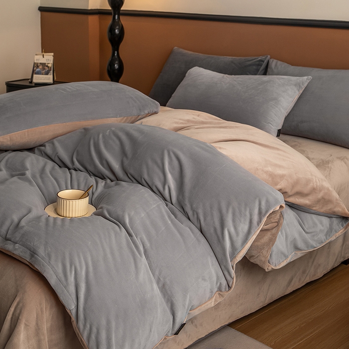 91家纺网 家纺一手货源 找家纺 蓝梦 2025新款A类加厚保暖纯色双拼婴儿绒宝宝绒四件套 时尚灰+奶咖