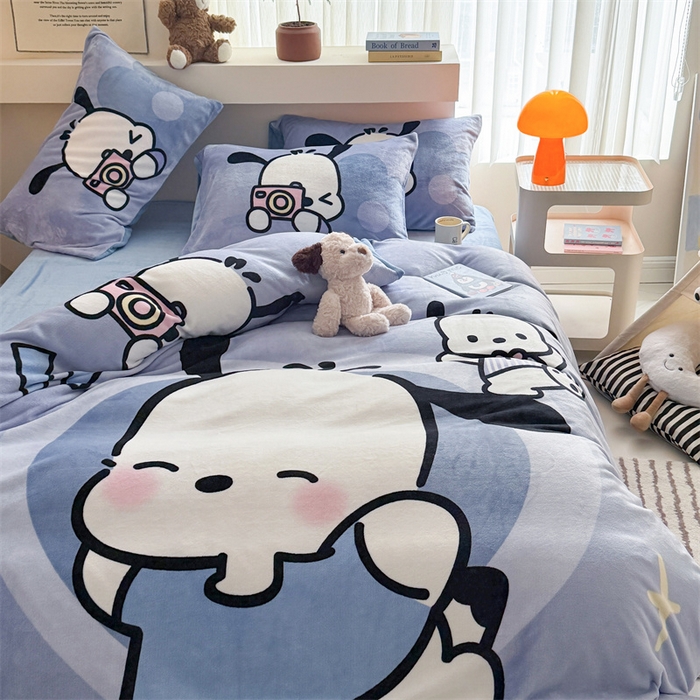 91家纺网 家纺一手货源 找家纺 蓝梦 2025新款加厚牛奶绒大版卡通印花四件套 机灵狗狗