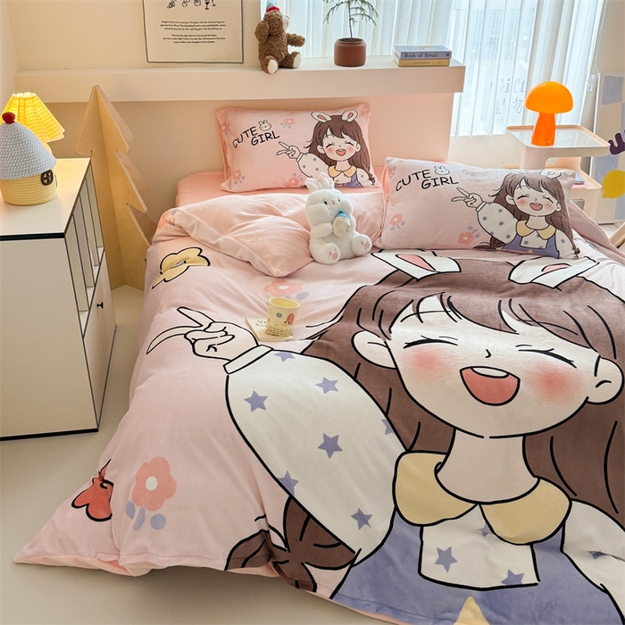 91家纺网 家纺一手货源 找家纺 蓝梦 2025新款加厚牛奶绒大版卡通印花四件套 活泼女孩