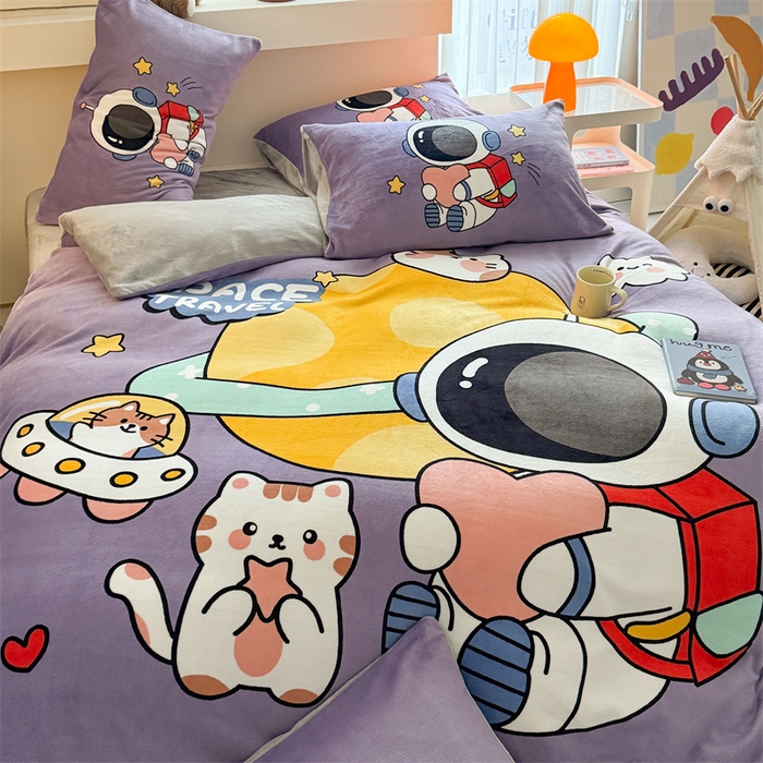 91家纺网 家纺一手货源 找家纺 蓝梦 2025新款加厚牛奶绒大版卡通印花四件套 温馨太空