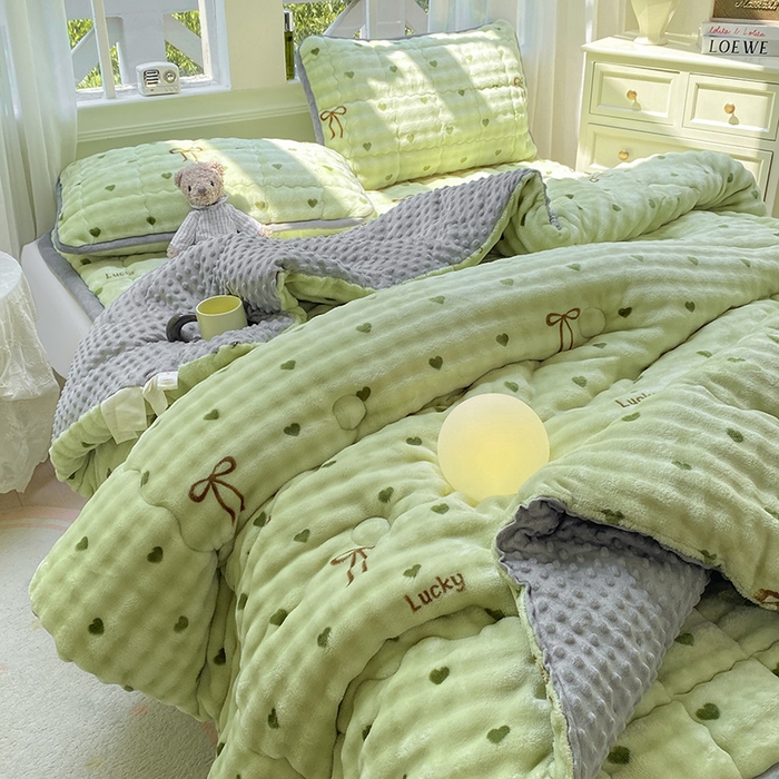 91家纺网 家纺一手货源 找家纺 （总）眠势力 2025新款兔兔绒豆豆被子冬被芯加绒兔毛绒加厚保暖被褥