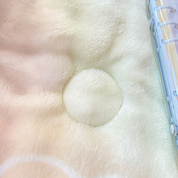 91家纺网 家纺一手货源 找家纺 眠势力 2025新款兔兔绒豆豆被子冬被芯加绒兔毛绒加厚保暖被褥 草莓KT【兔兔绒豆豆被】