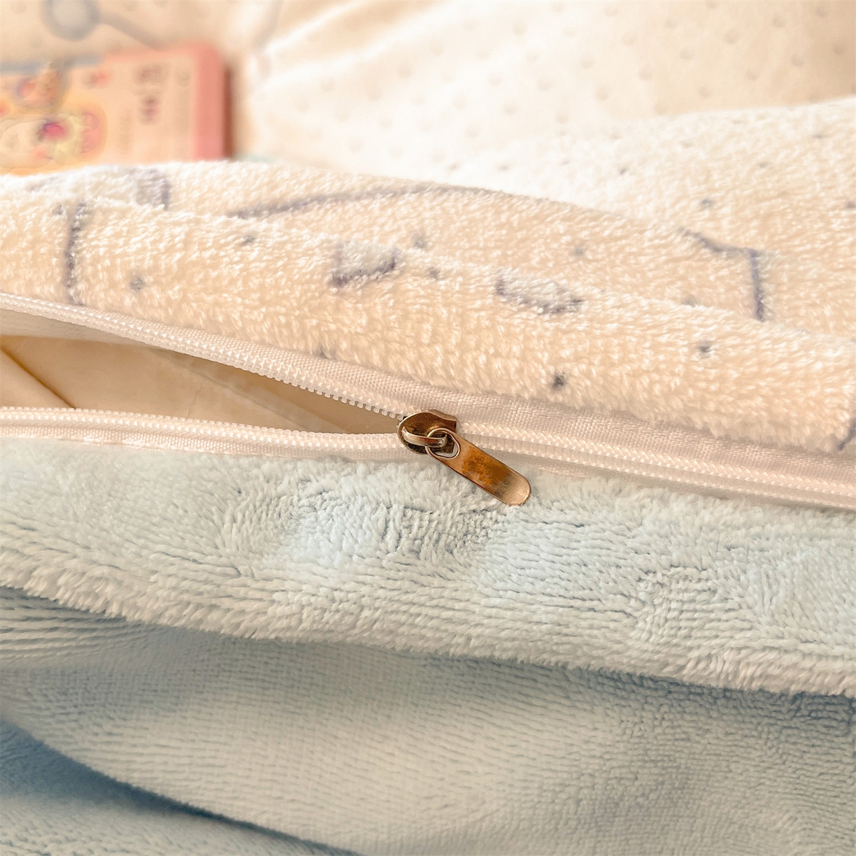 91家纺网 家纺一手货源 找家纺 （总）云棉坊 2025新款高克重卡通牛奶绒四件套-印花系列