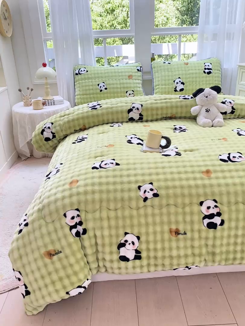 91家纺网 家纺一手货源 找家纺 眠势力 2025新款兔兔绒豆豆被子冬被芯加绒兔毛绒加厚保暖被褥 熊猫【兔兔绒豆豆被】