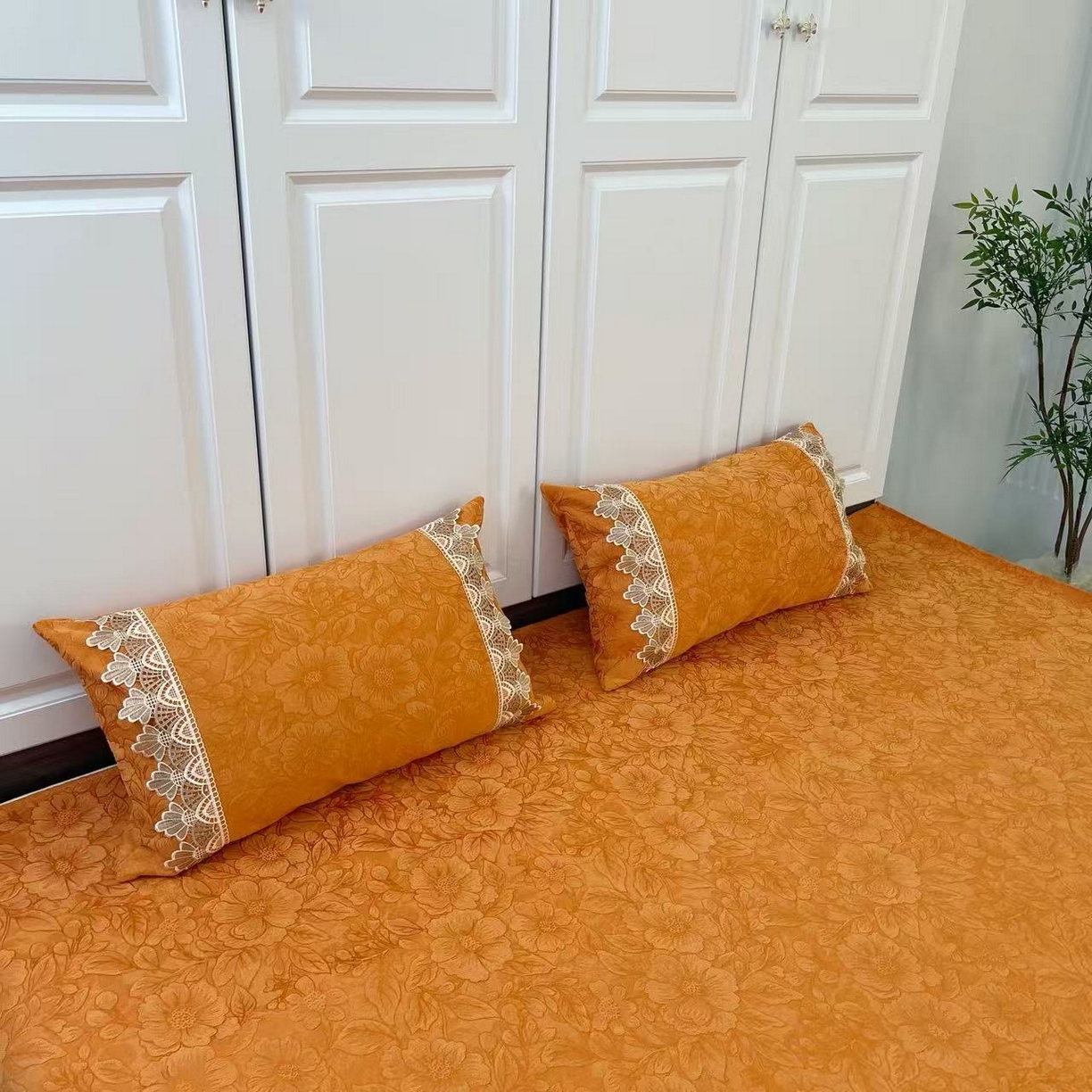 91家纺网 家纺一手货源 找家纺 （总）暖木杨 2025新款（一抹茶花专拍枕套一对）40*70