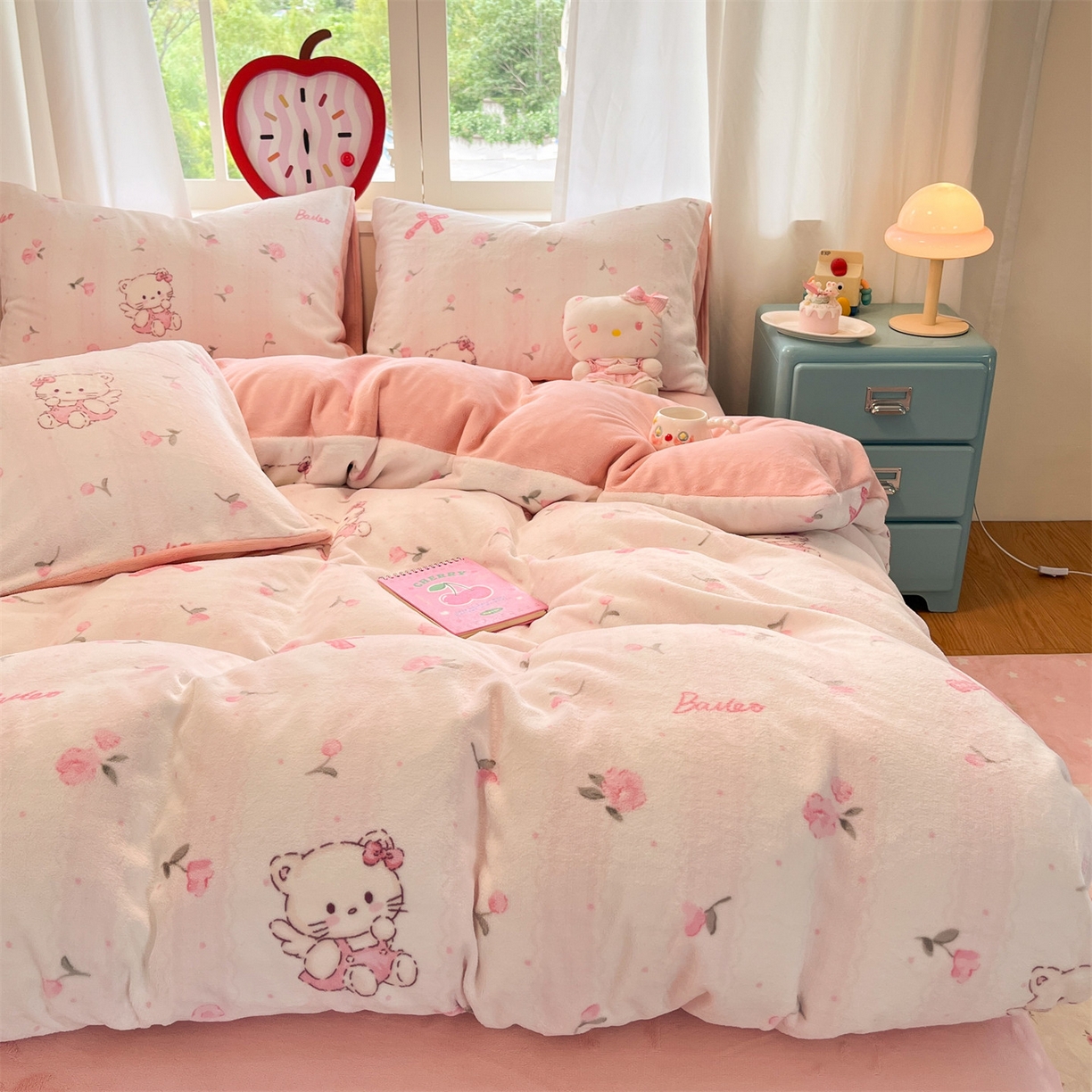 91家纺网 家纺一手货源 找家纺 云棉坊 2025新款高克重卡通牛奶绒四件套-印花系列 粉色kt