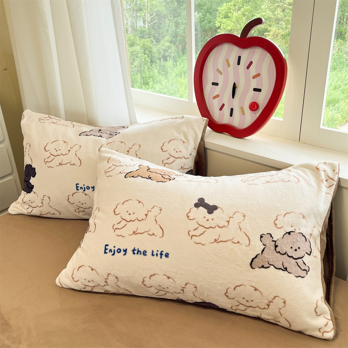 91家纺网 家纺一手货源 找家纺 云棉坊 2025新款高克重卡通牛奶绒四件套-印花系列 开心狗