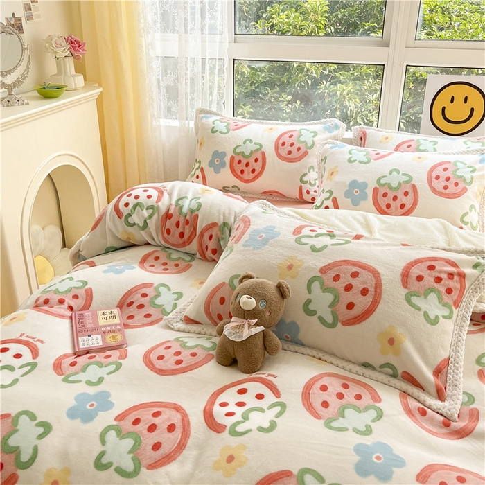 91家纺网 家纺一手货源 找家纺 琪格格纺织 2025新款A牛奶绒B兔兔绒保暖印花四件套 大包边绒海盐草莓