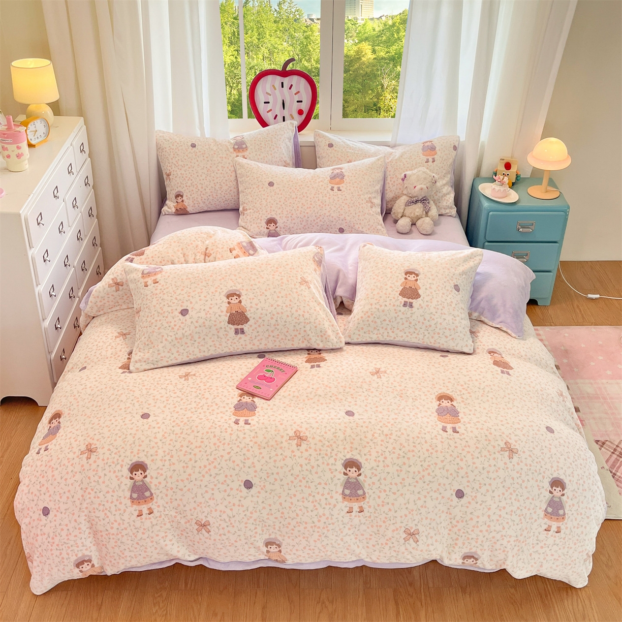 91家纺网 家纺一手货源 找家纺 云棉坊 2025新款高克重卡通牛奶绒四件套-印花系列 甜美女孩