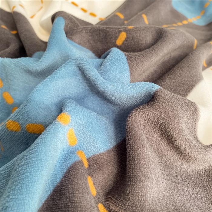 91家纺网 家纺一手货源 找家纺 琪格格纺织 2025新款A牛奶绒B兔兔绒保暖印花四件套 大包边绒菱形空间