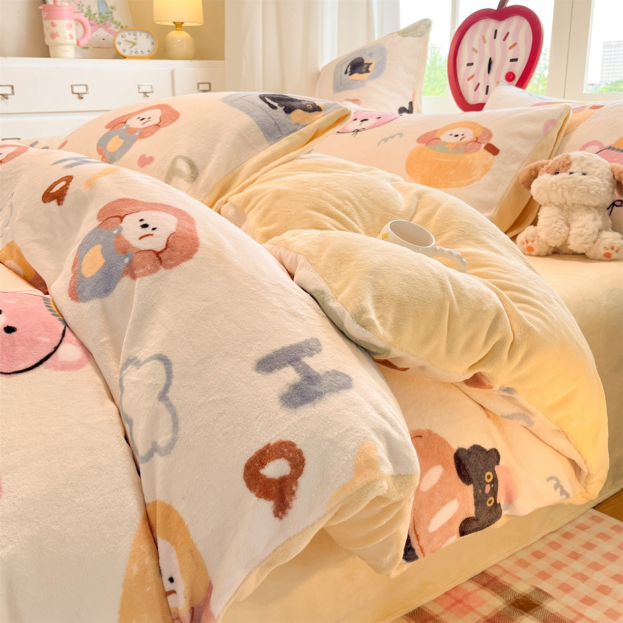 91家纺网 家纺一手货源 找家纺 云棉坊 2025新款高克重卡通牛奶绒四件套-印花系列 小甜露比