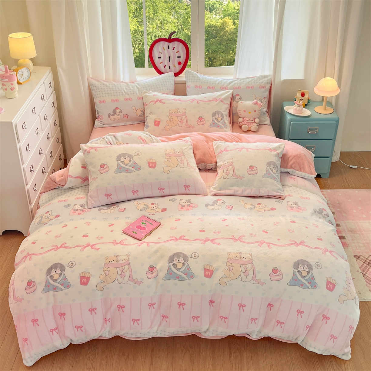 91家纺网 家纺一手货源 找家纺 云棉坊 2025新款高克重卡通牛奶绒四件套-印花系列 休闲一刻