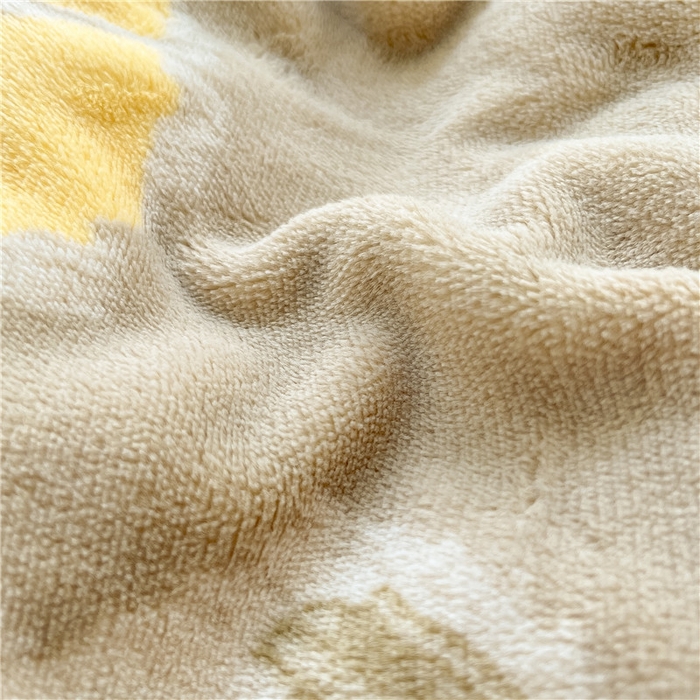 91家纺网 家纺一手货源 找家纺 琪格格纺织 2025新款A牛奶绒B兔兔绒保暖印花四件套 大包边绒烟花三月