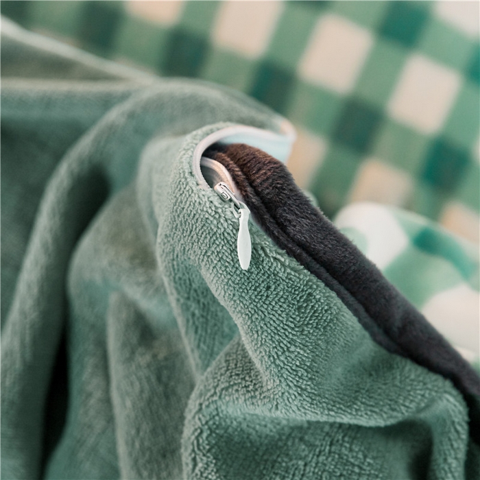 91家纺网 家纺一手货源 找家纺 琪格格纺织 2025新款A牛奶绒B兔兔绒保暖印花四件套 牛奶绒泡泡蛙一