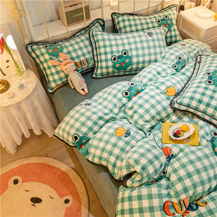 91家纺网 家纺一手货源 找家纺 琪格格纺织 2025新款A牛奶绒B兔兔绒保暖印花四件套 牛奶绒泡泡蛙二