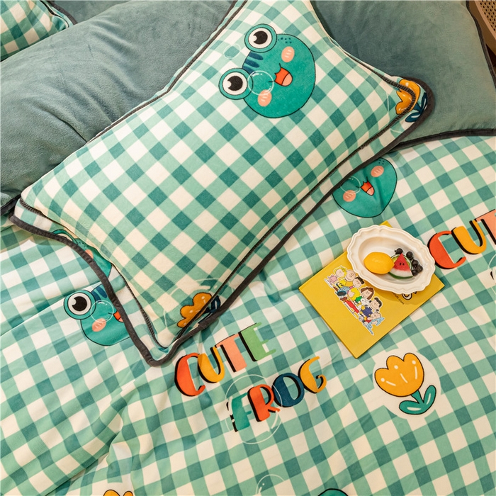 91家纺网 家纺一手货源 找家纺 琪格格纺织 2025新款A牛奶绒B兔兔绒保暖印花四件套 牛奶绒泡泡蛙二