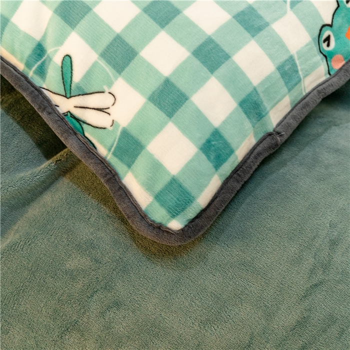 91家纺网 家纺一手货源 找家纺 琪格格纺织 2025新款A牛奶绒B兔兔绒保暖印花四件套 牛奶绒泡泡蛙二