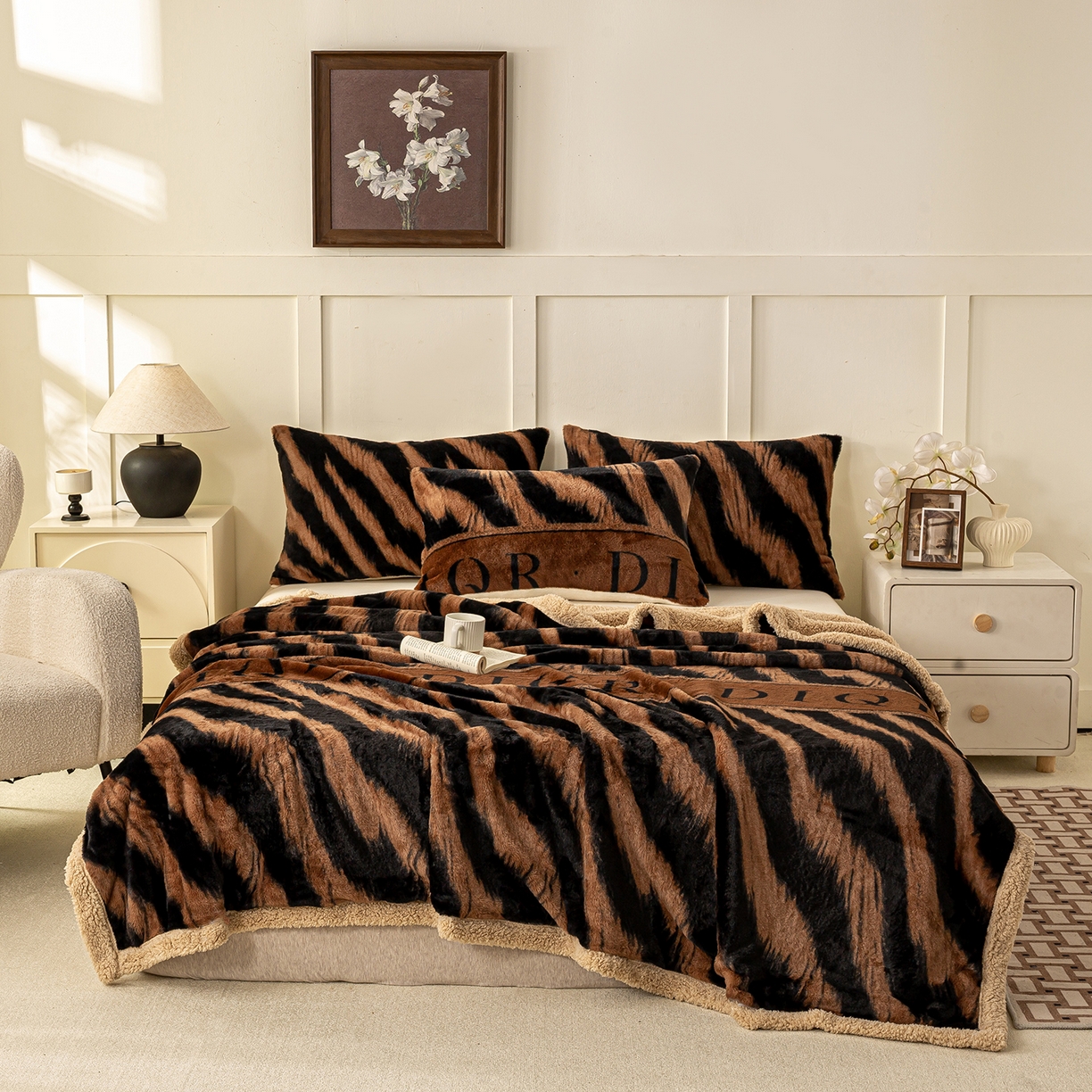 91家纺网 家纺一手货源 找家纺 眠势力 2025新款兔毛绒毛毯冬季加绒加厚盖毯兔兔绒保暖毯子带拉链-美拉德系列 巴黎午后-咖【兔毛绒毛毯拉链款】