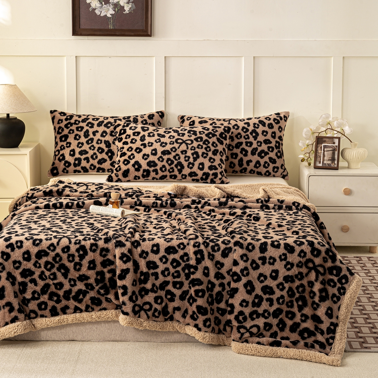 91家纺网 家纺一手货源 找家纺 眠势力 2025新款兔毛绒毛毯冬季加绒加厚盖毯兔兔绒保暖毯子带拉链-美拉德系列 洛可可之吻【兔毛绒毛毯拉链款】