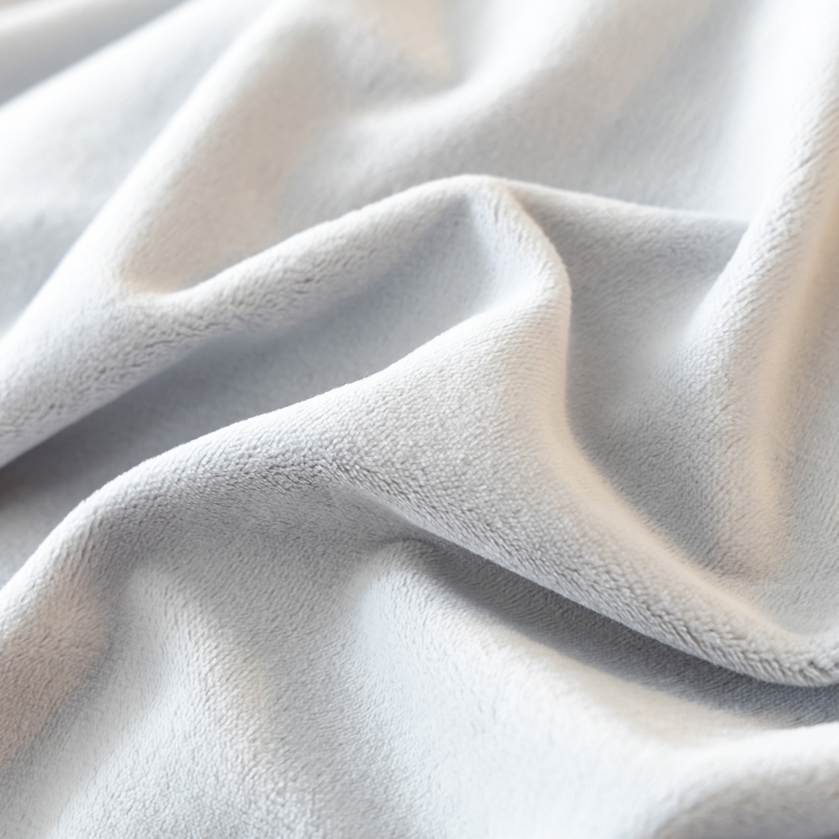 91家纺网 家纺一手货源 找家纺 如一 2025新款水晶绒双拼刺绣四件套天鹅系列 天鹅-星辰银