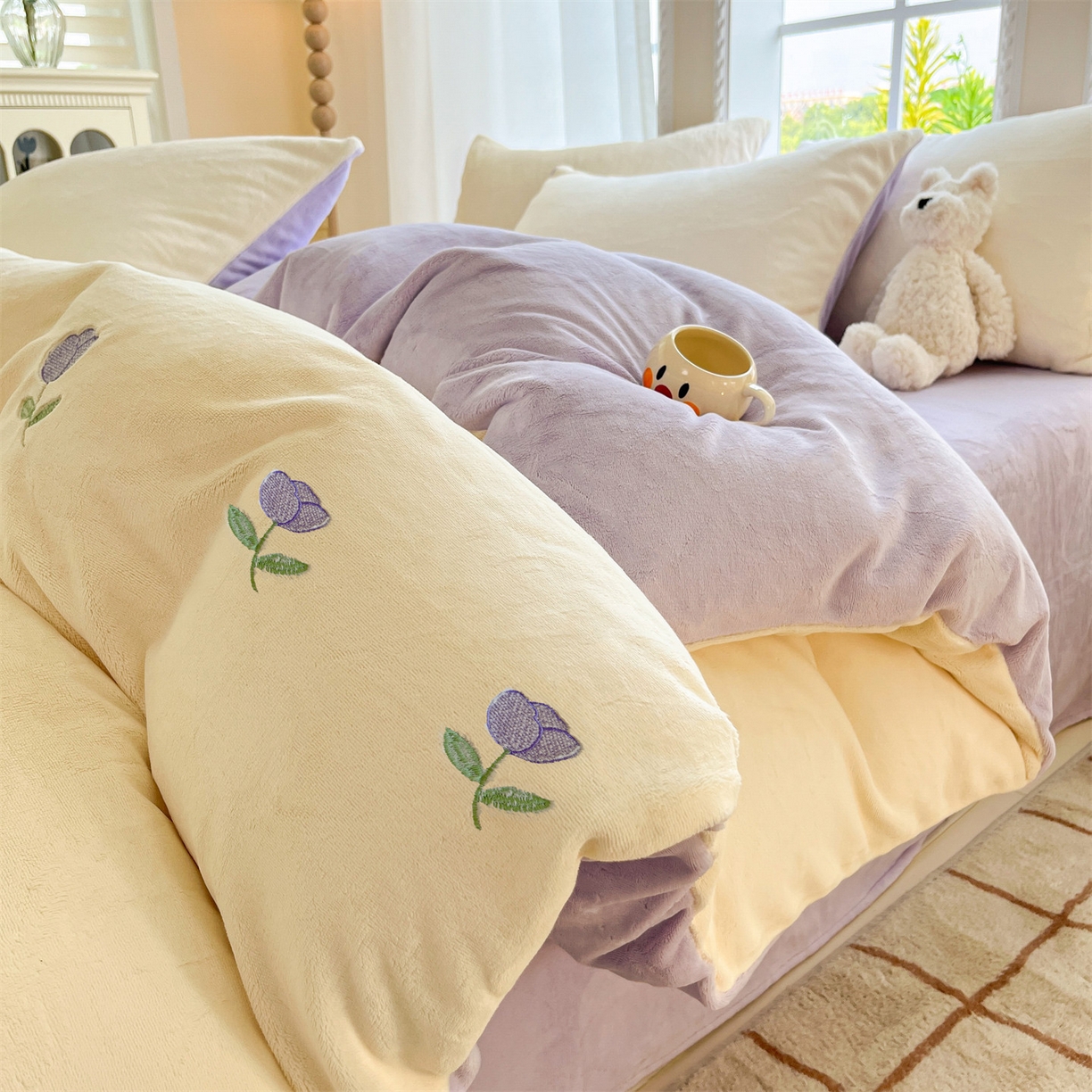 云棉坊 2025新款高克重牛奶绒四件套-满绣系列 郁金香-奶白紫
