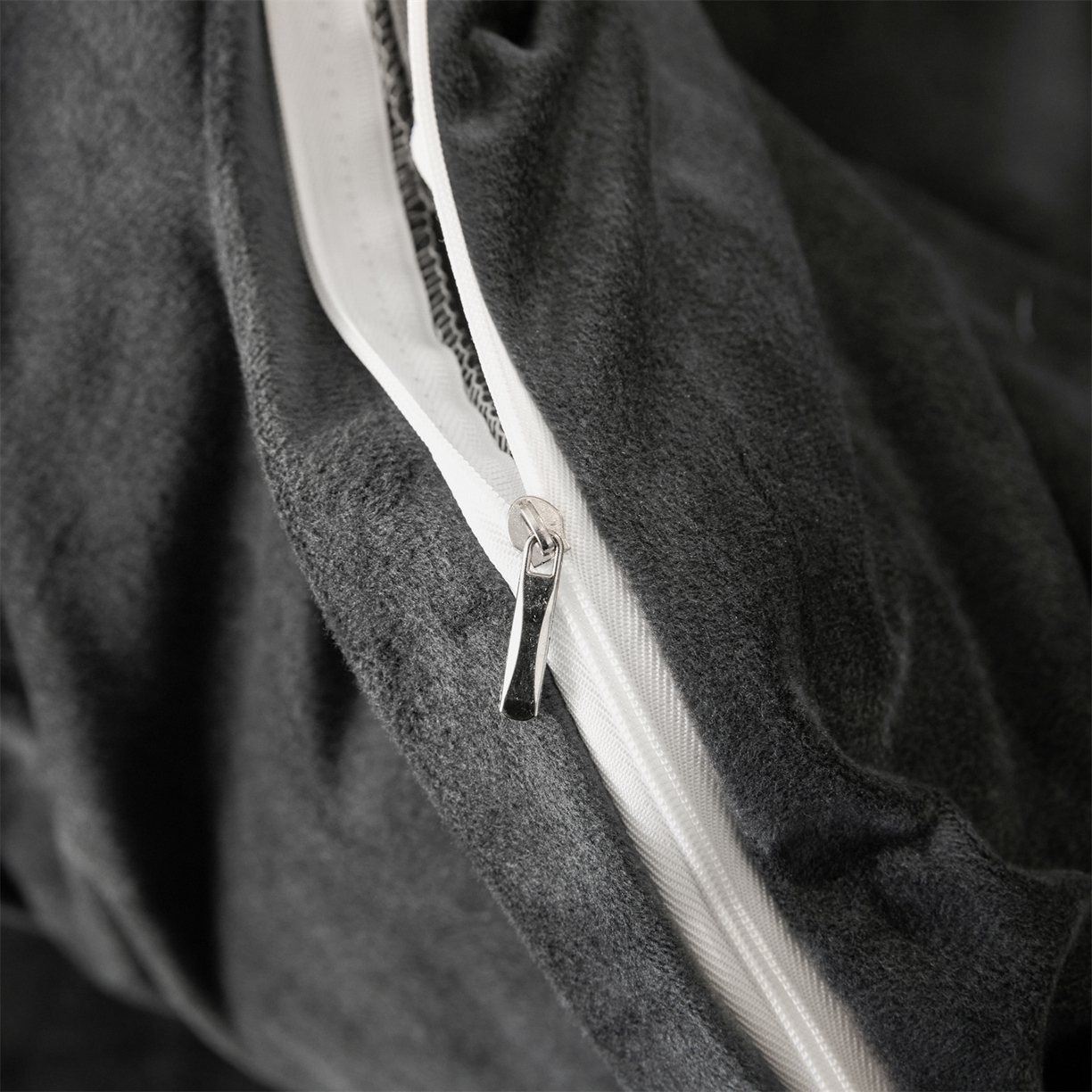 91家纺网 家纺一手货源 找家纺 （总）云棉坊 2025新款高克重水晶绒绣花四件套-羽梦系列