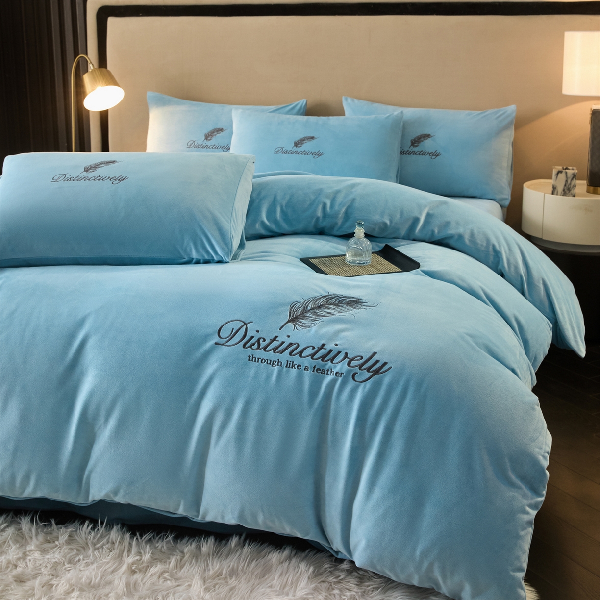 91家纺网 家纺一手货源 找家纺 云棉坊 2025新款高克重水晶绒绣花四件套-羽梦系列 羽梦-天空兰