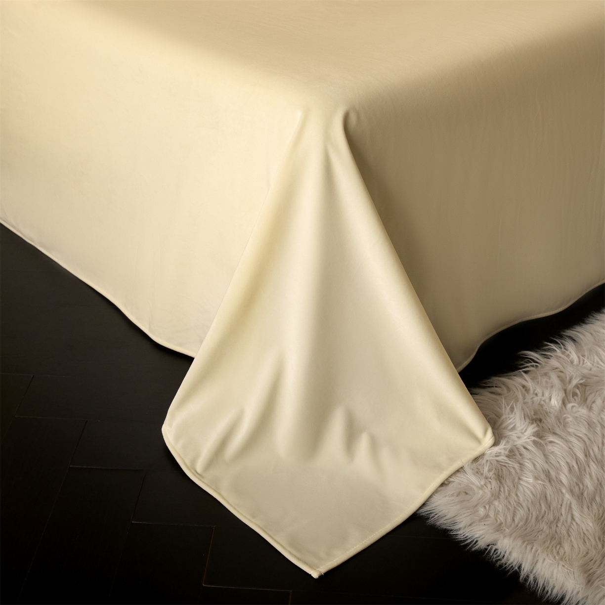 91家纺网 家纺一手货源 找家纺 云棉坊 2025新款高克重水晶绒绣花四件套-羽梦系列 羽梦-奶白