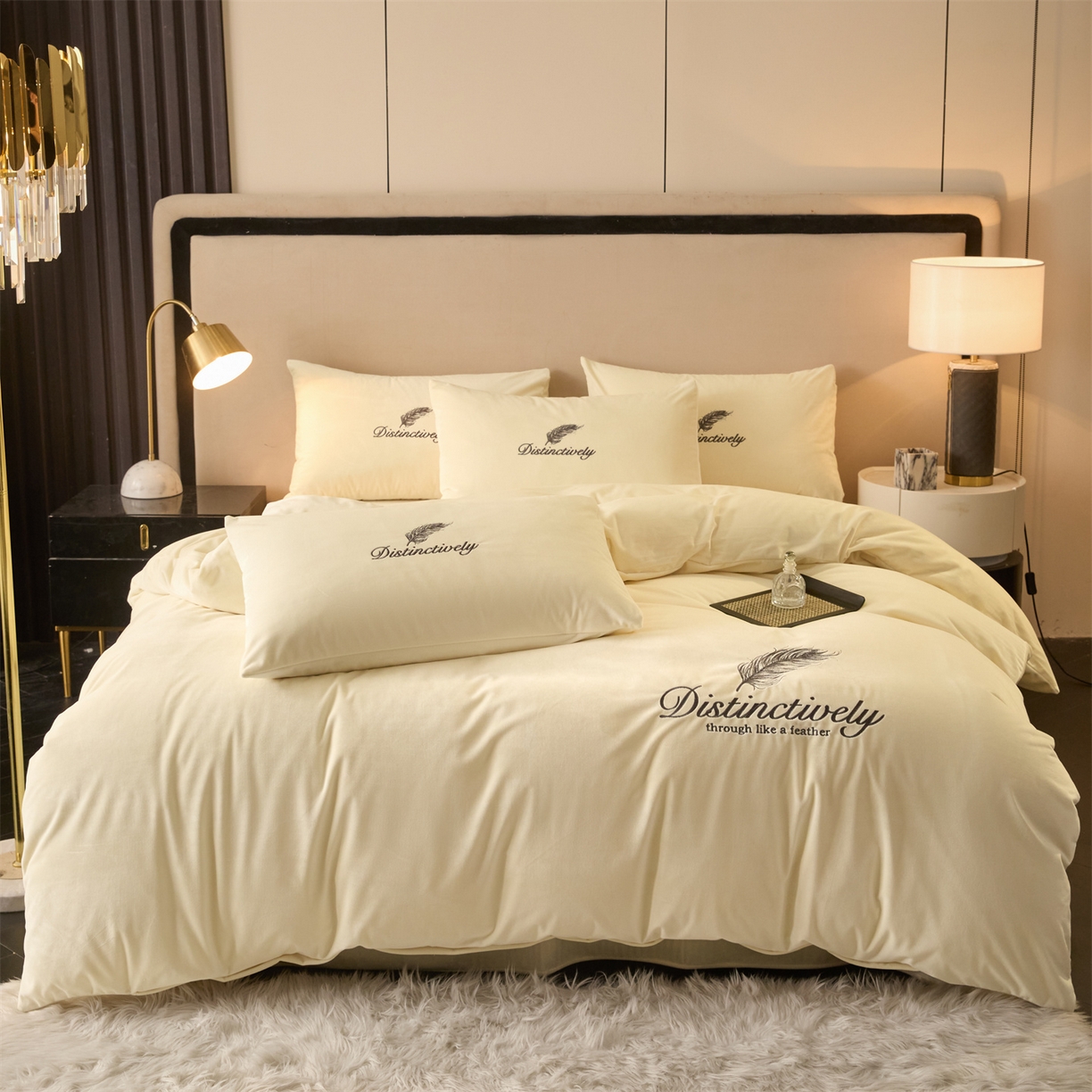 91家纺网 家纺一手货源 找家纺 云棉坊 2025新款高克重水晶绒绣花四件套-羽梦系列 羽梦-奶白