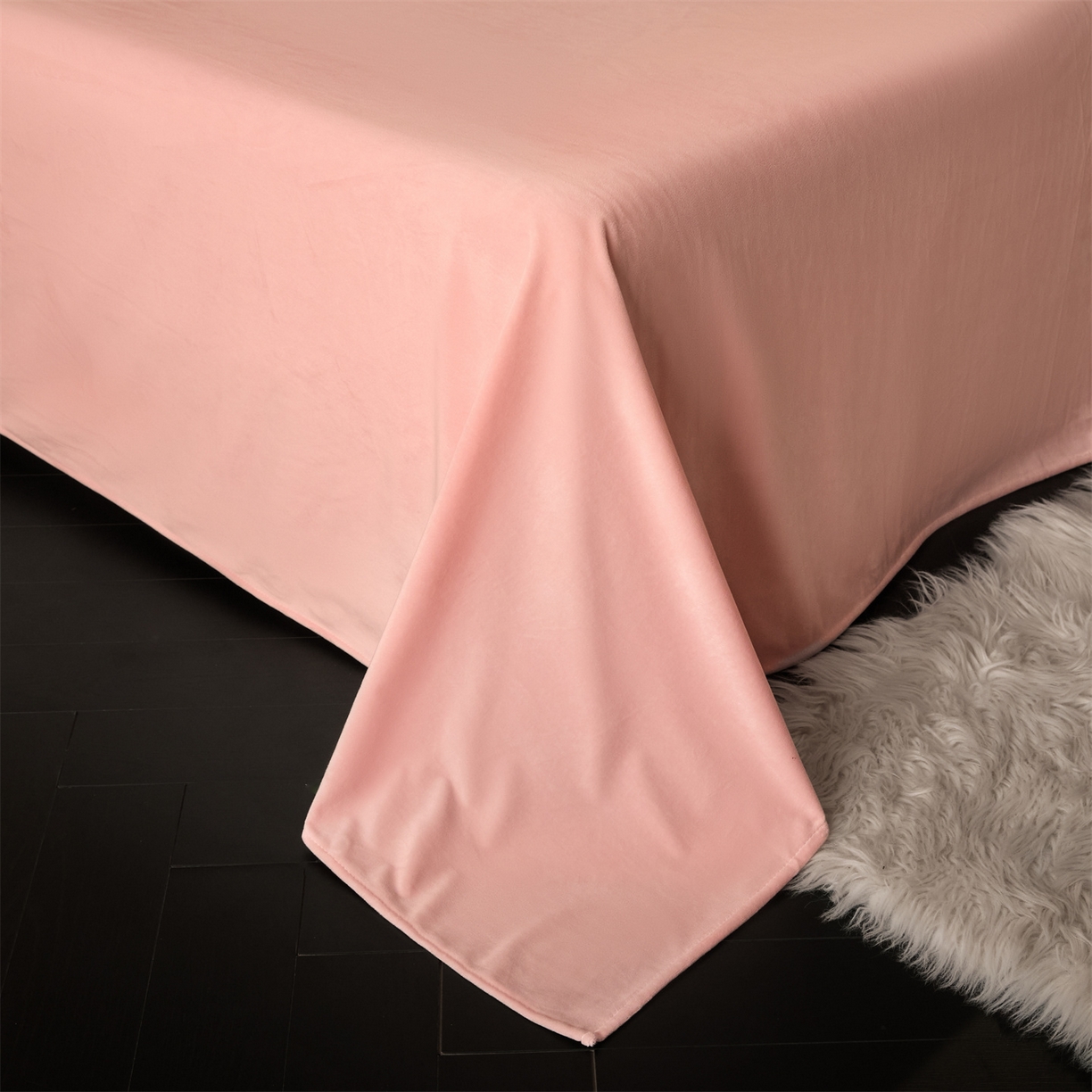 91家纺网 家纺一手货源 找家纺 云棉坊 2025新款高克重水晶绒绣花四件套-羽梦系列 羽梦-蜜桃粉