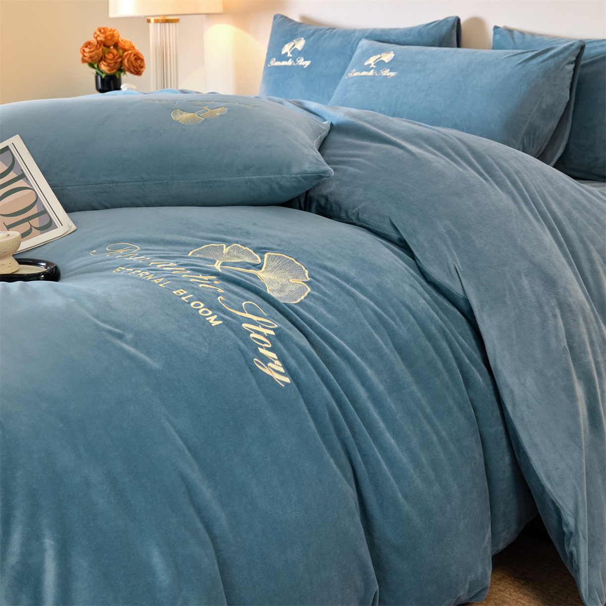 91家纺网 家纺一手货源 找家纺 （总）云棉坊 2025新款高克重水晶绒绣花四件套-杏叶系列