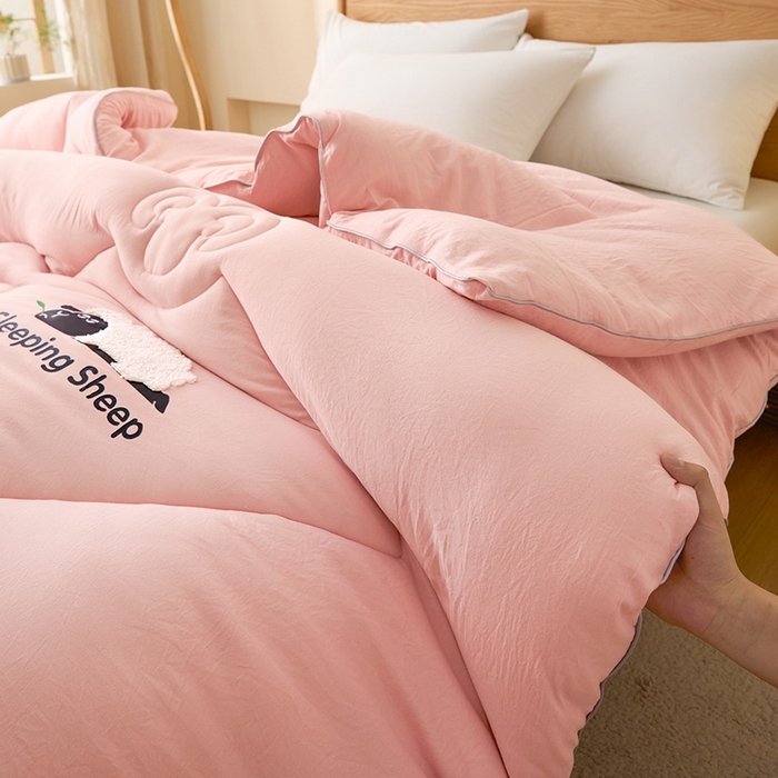 91家纺网 家纺一手货源 找家纺 鑫琪莱家纺 2025新款A类鄂尔多斯羊毛被子被芯 睡眠羊-粉