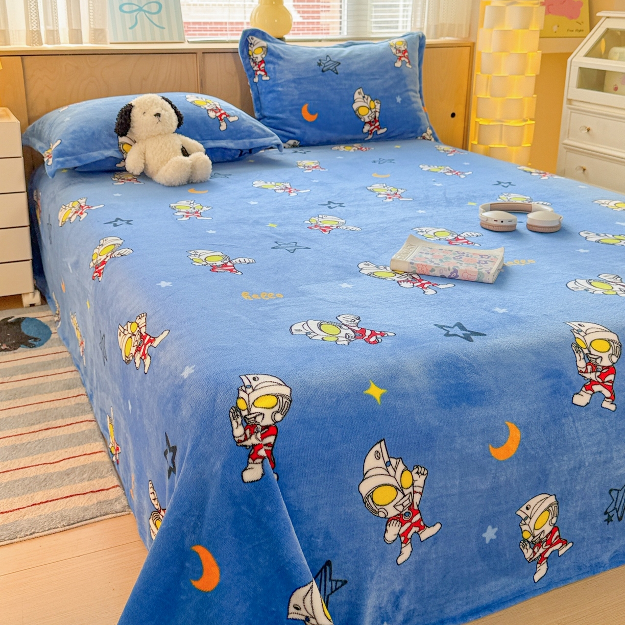 91家纺网 家纺一手货源 找家纺 （总）名兮家居 2025新款经典奥特曼-三丽鸥高克重牛奶绒床单