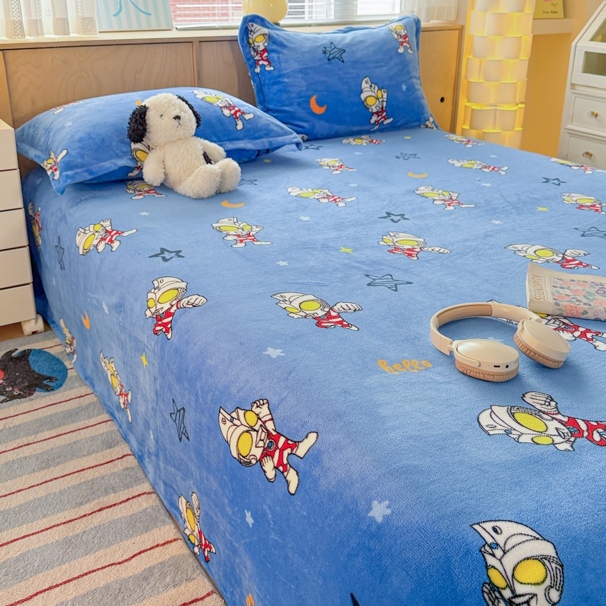 91家纺网 家纺一手货源 找家纺 （总）名兮家居 2025新款经典奥特曼-三丽鸥高克重牛奶绒床单