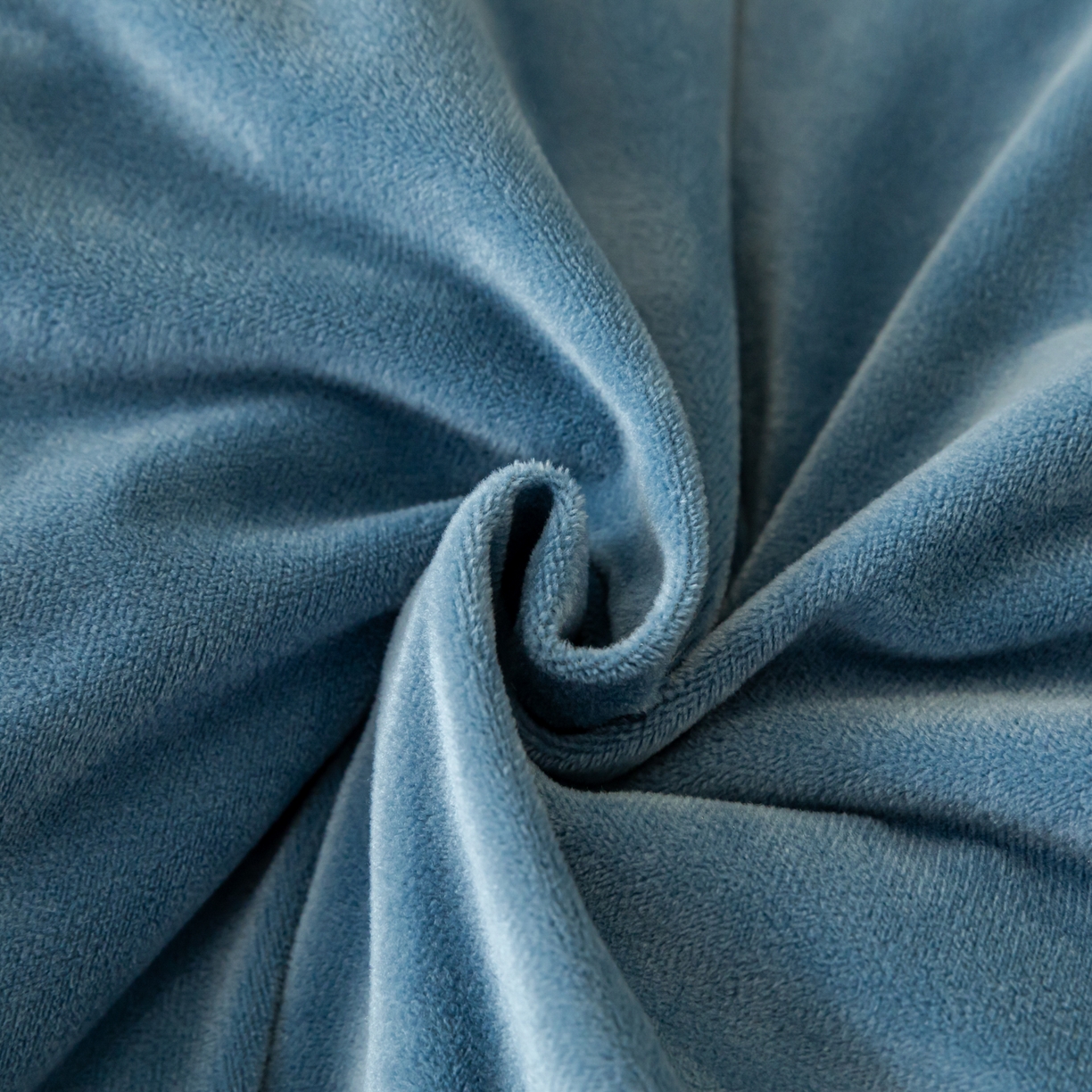 91家纺网 家纺一手货源 找家纺 云棉坊 2025新款高克重水晶绒绣花四件套-暗香系列 暗香-宾利蓝