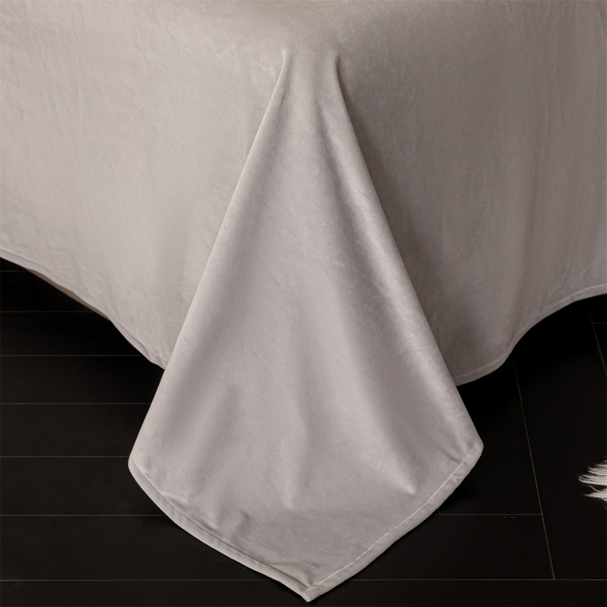 91家纺网 家纺一手货源 找家纺 云棉坊 2025新款高克重水晶绒绣花四件套-暗香系列 暗香-蜜桃粉