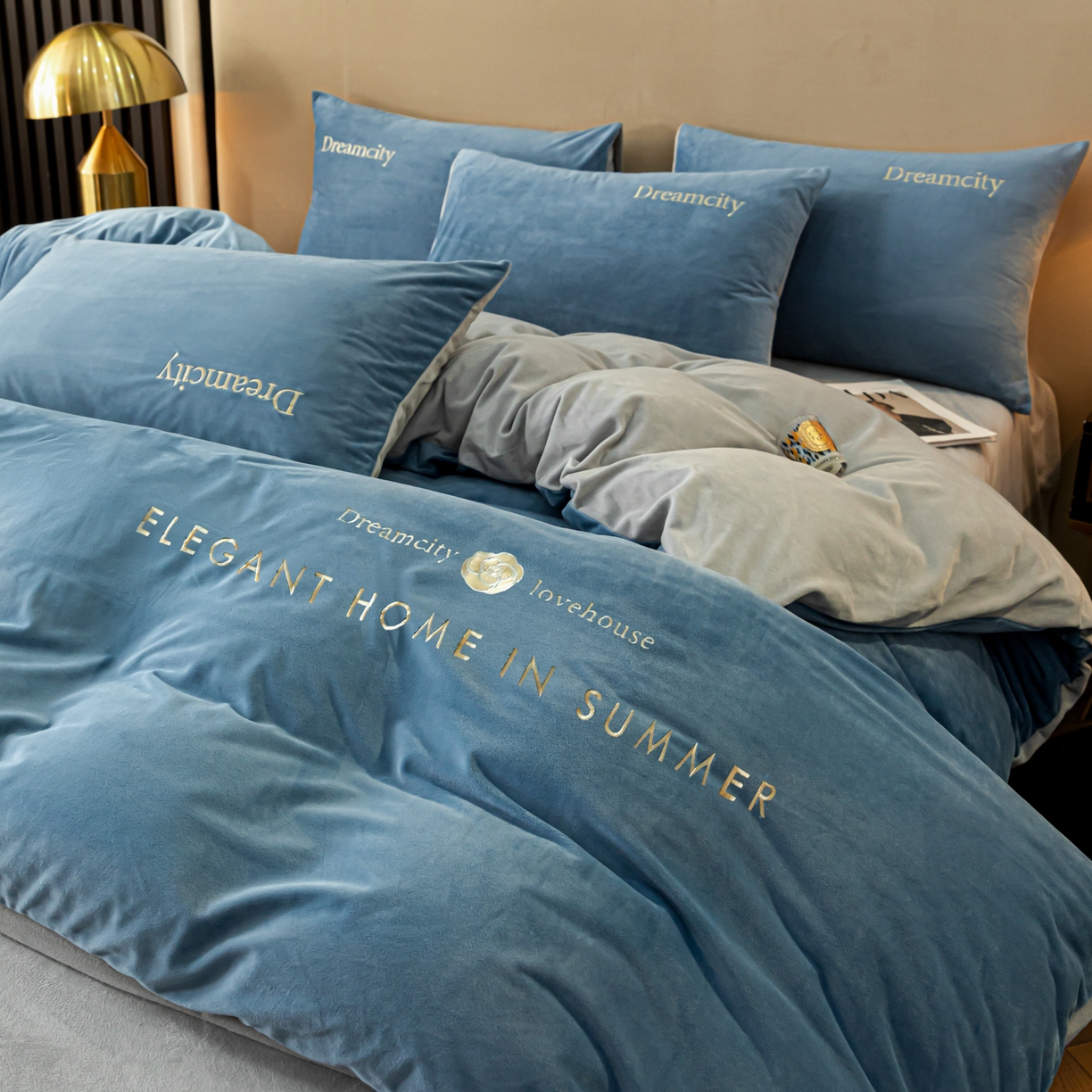 91家纺网 家纺一手货源 找家纺 （总）云棉坊 2025新款高克重水晶绒绣花四件套-暗香系列