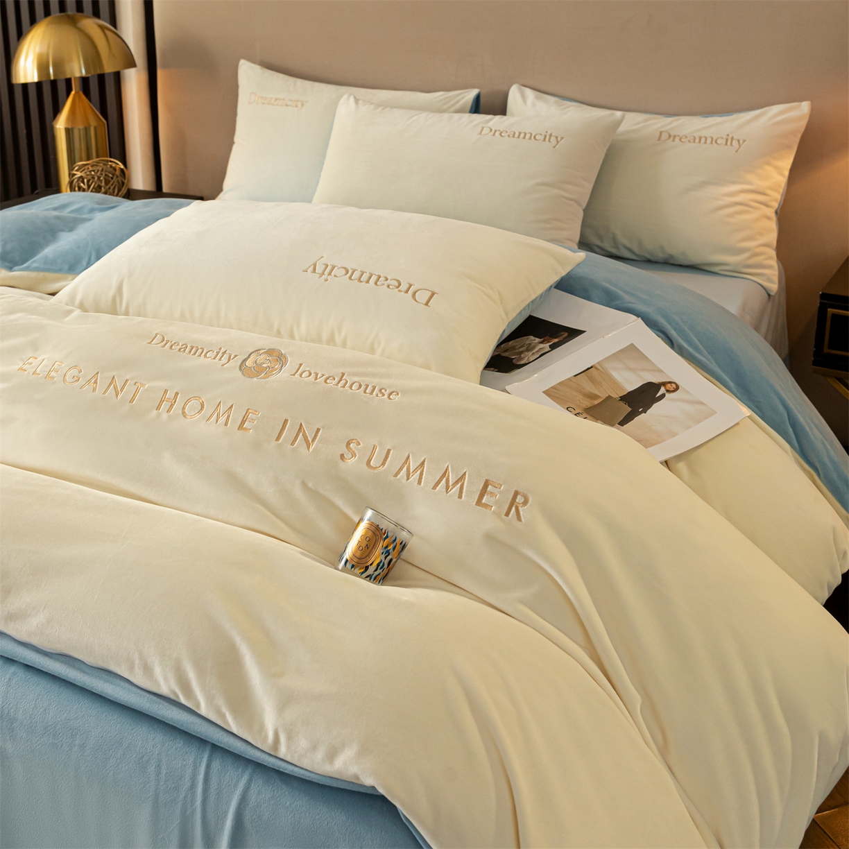 91家纺网 家纺一手货源 找家纺 云棉坊 2025新款高克重水晶绒绣花四件套-暗香系列 暗香-奶白兰