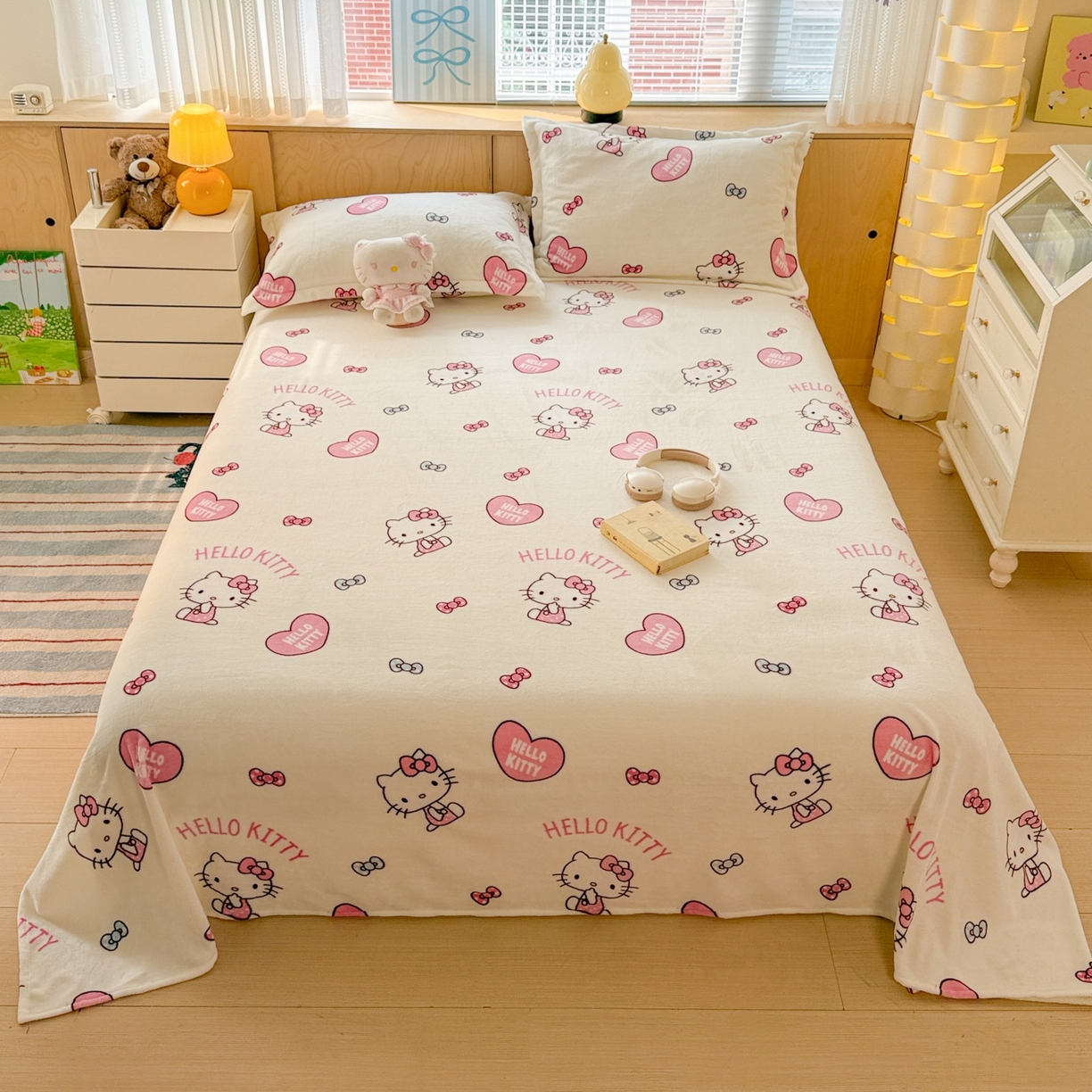 91家纺网 家纺一手货源 找家纺 （总）名兮家居 2025新款经典奥特曼-三丽鸥高克重牛奶绒床单