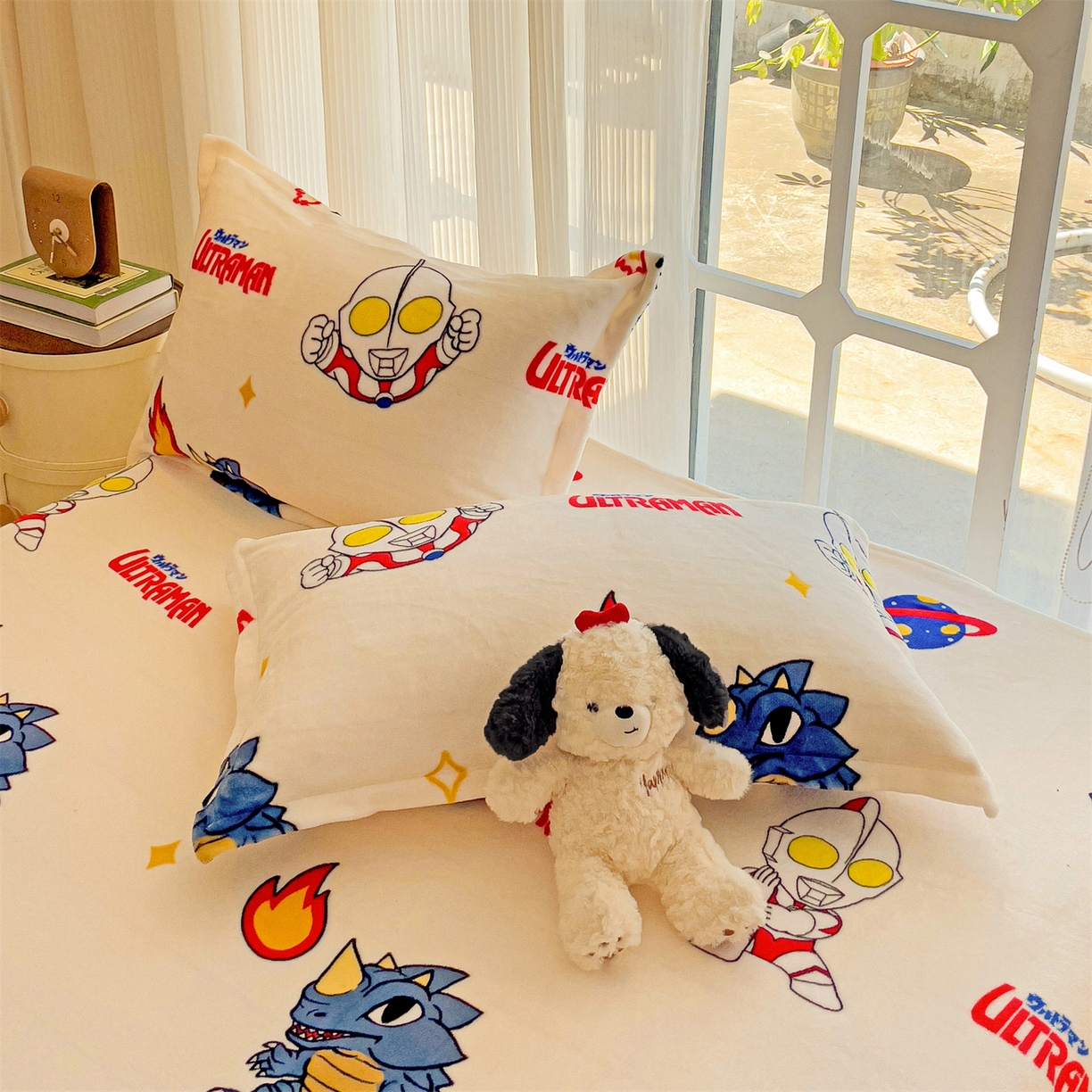 91家纺网 家纺一手货源 找家纺 名兮家居 2025新款经典奥特曼-三丽鸥高克重牛奶绒床单 奥特超人