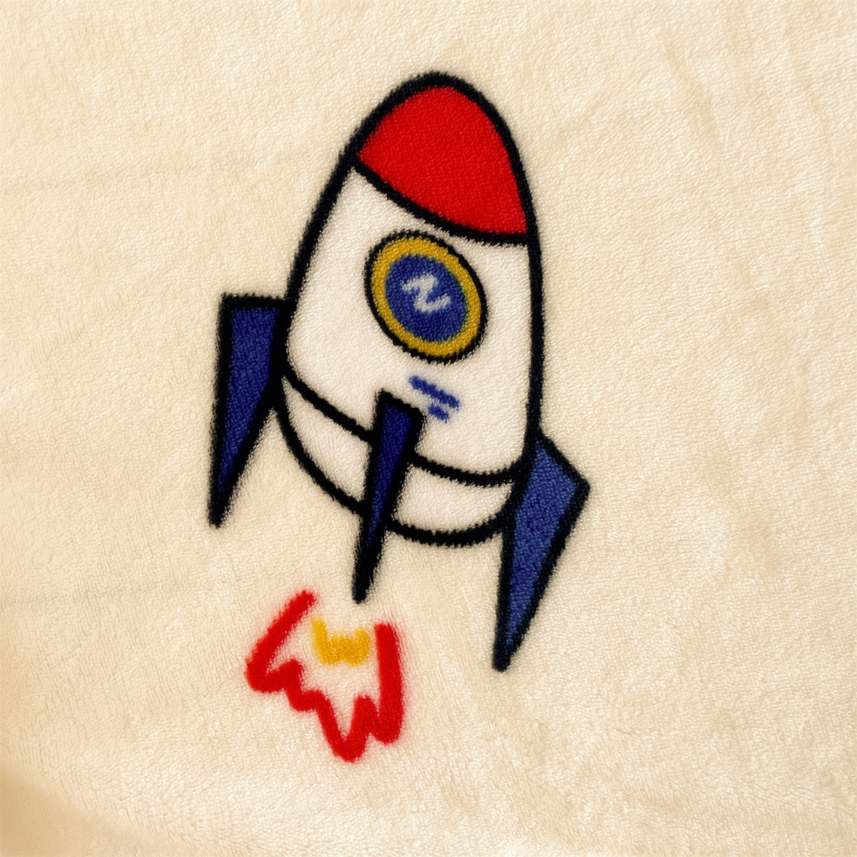 91家纺网 家纺一手货源 找家纺 名兮家居 2025新款经典奥特曼-三丽鸥高克重牛奶绒床单 奥特超人