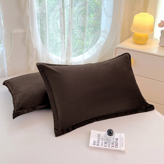 91家纺网 家纺一手货源 找家纺 梦舒羽 2025新款水晶绒枕套宿舍单人枕芯套枕头内胆套一对装 黑咖啡