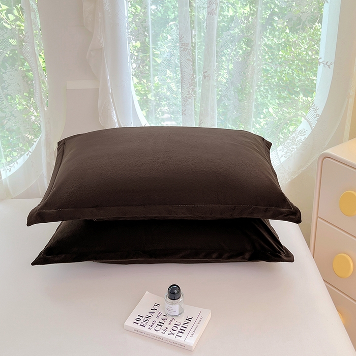 91家纺网 家纺一手货源 找家纺 梦舒羽 2025新款水晶绒枕套宿舍单人枕芯套枕头内胆套一对装 黑咖啡