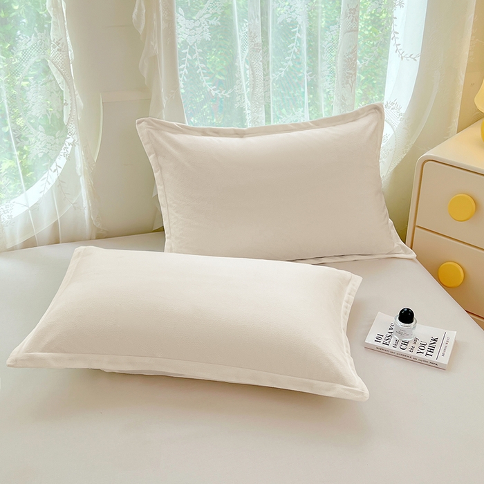 91家纺网 家纺一手货源 找家纺 梦舒羽 2025新款水晶绒枕套宿舍单人枕芯套枕头内胆套一对装 奶油白